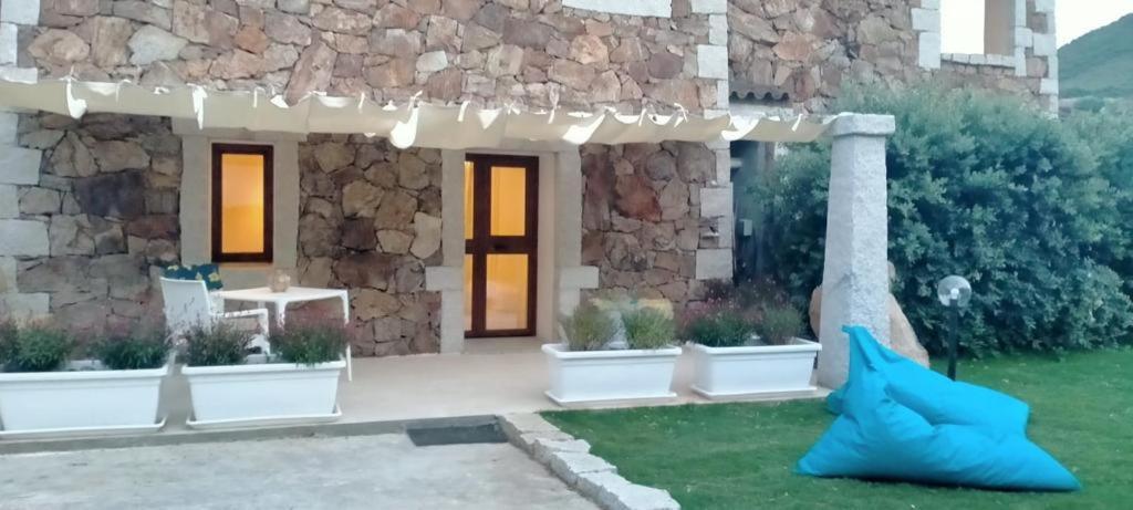 Il Giardino Di Daniela Apartments Сан-Теодоро Екстер'єр фото