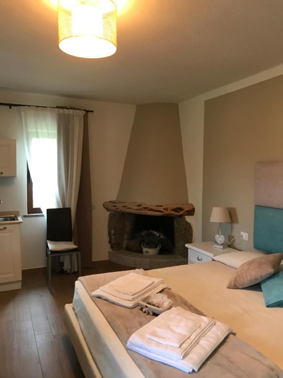 Il Giardino Di Daniela Apartments Сан-Теодоро Екстер'єр фото