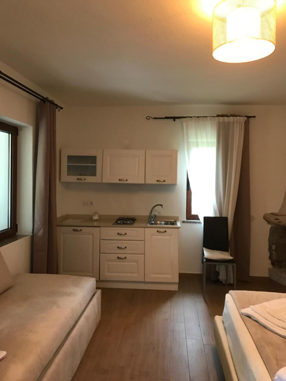 Il Giardino Di Daniela Apartments Сан-Теодоро Екстер'єр фото